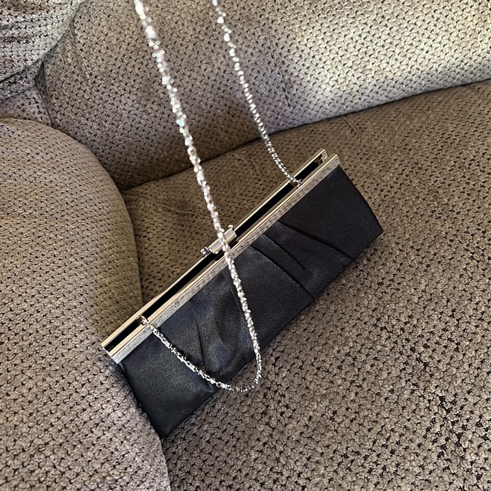 Purse - Picture 4 of 4